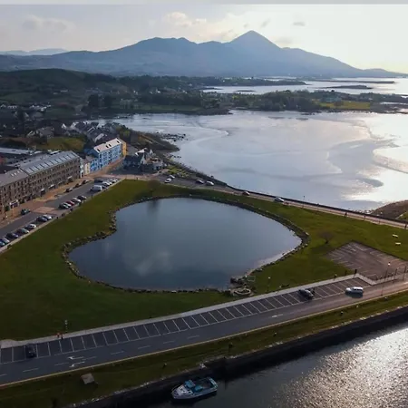 Dom wakacyjny Family Fun Or Besties Getaway *