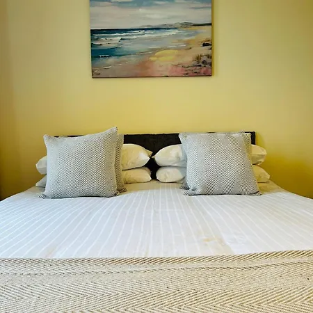 Family Fun Or Besties Getaway * Westport