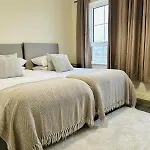 Family Fun Or Besties Getaway 펜션 웨스트포트